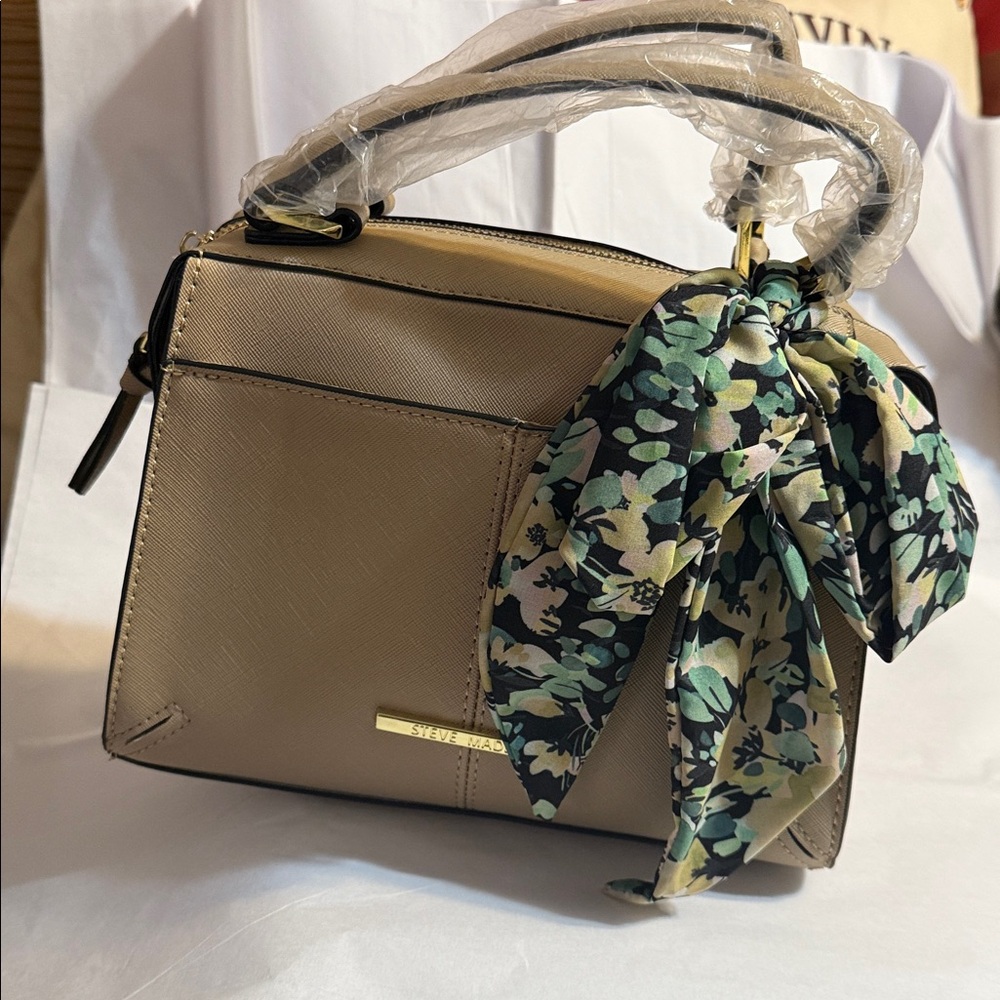 Steve Madden Breese Satchel Crossbody Purse with adjustable strap and scarf - Picture 1 of 9